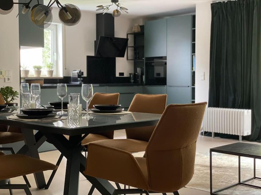 Grafschafft Angenehmes Wohnen - Ferienwohnung Mit 2 Schlafzimmern Pirna Exterior foto
